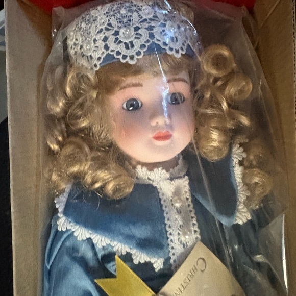 CHSN La Collection Artisan. Other - Artisan Collection CHSN Porcelain Doll in Blue Dress